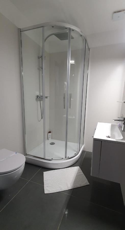 Nefelejcs Vendeghaz Hotel Gödöllő Екстериор снимка