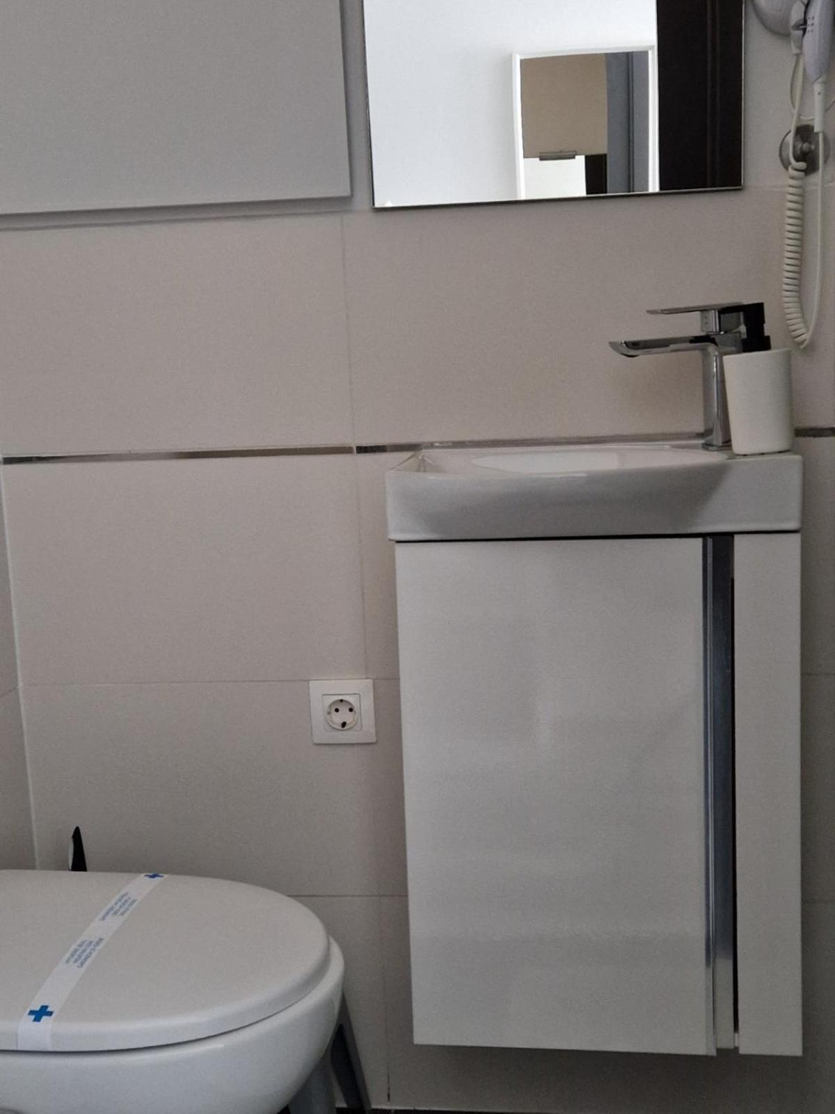 Nefelejcs Vendeghaz Hotel Gödöllő Екстериор снимка